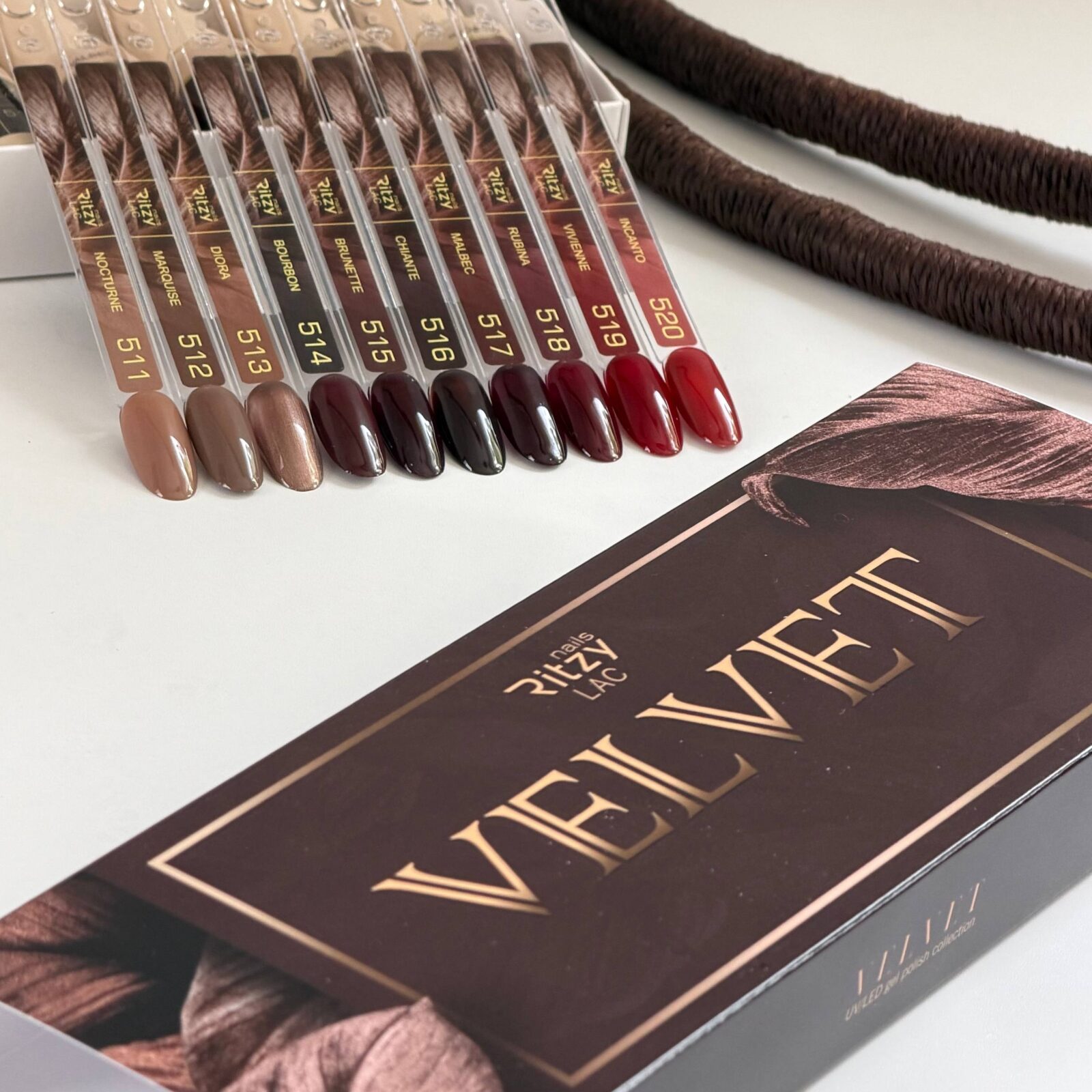 Ritzy Nails gel polish New VELVET Collection (511-520) geelilakka, 9 ml